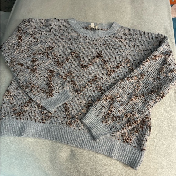 Hem & Thread Multi Color Sweater. Has pattern on both front and back. - Picture 5 of 5